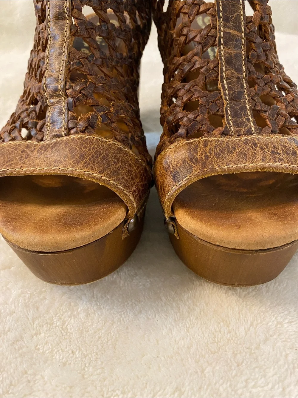 Sbicca Vintage Collection Epiphany Woven Brown Leather Cage Platform Sandal 8